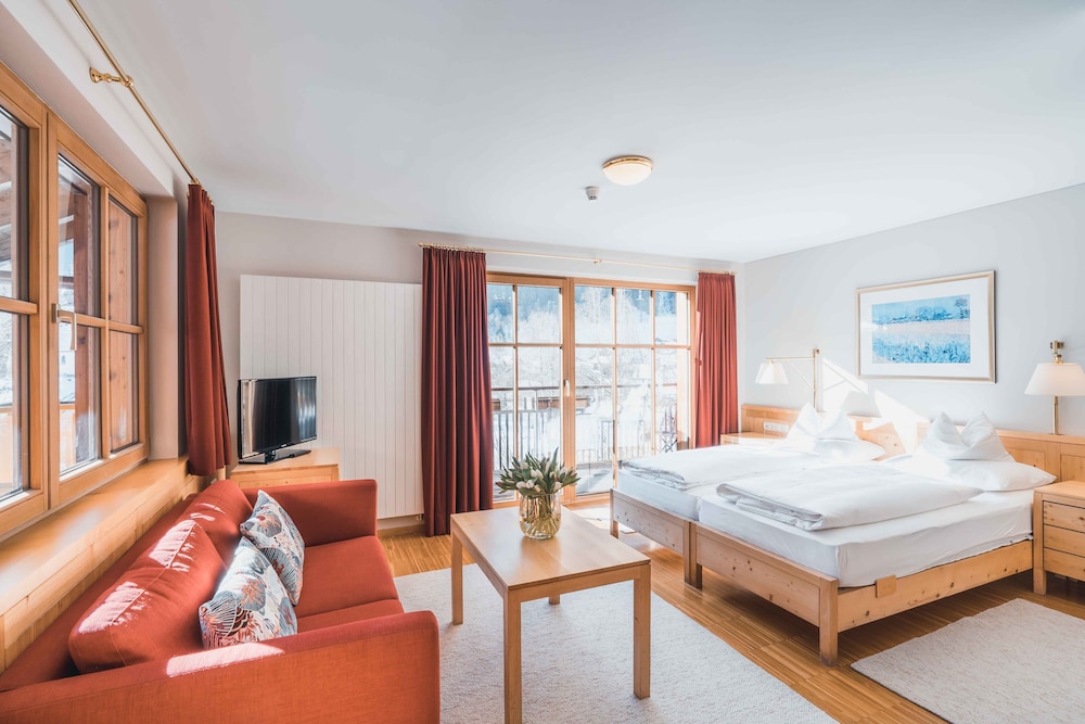 Superior Double Room, Balcony