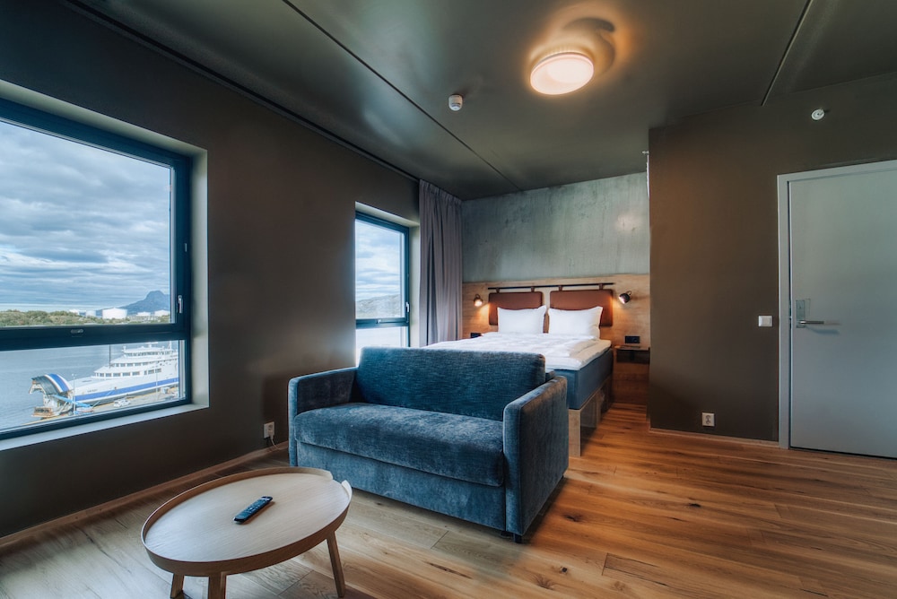 Superior Room, 1 Queen Bed, Ocean View