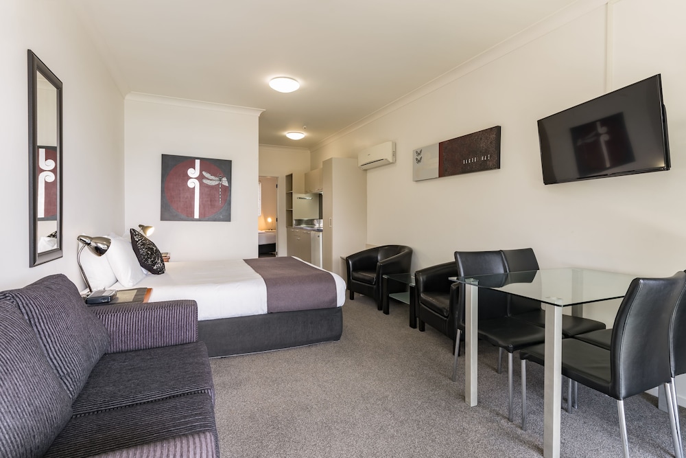 Family Suite, 1 Bedroom, Non Smoking, Sea View photo 2