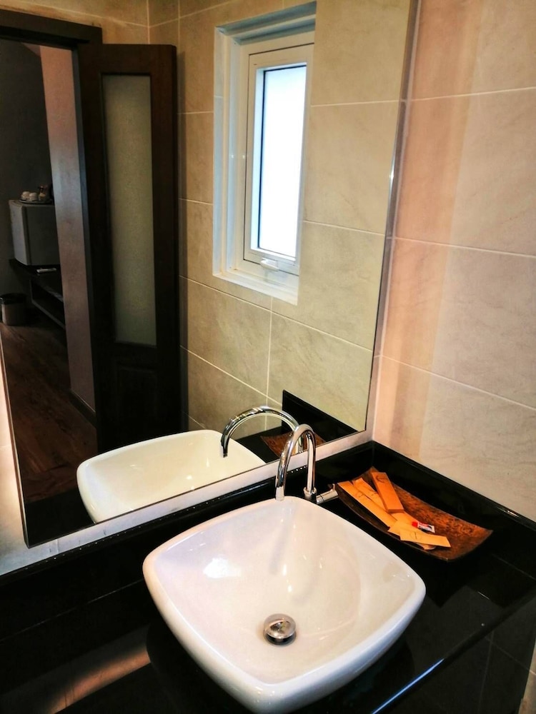 Superior Double or Twin Room - Photo 2