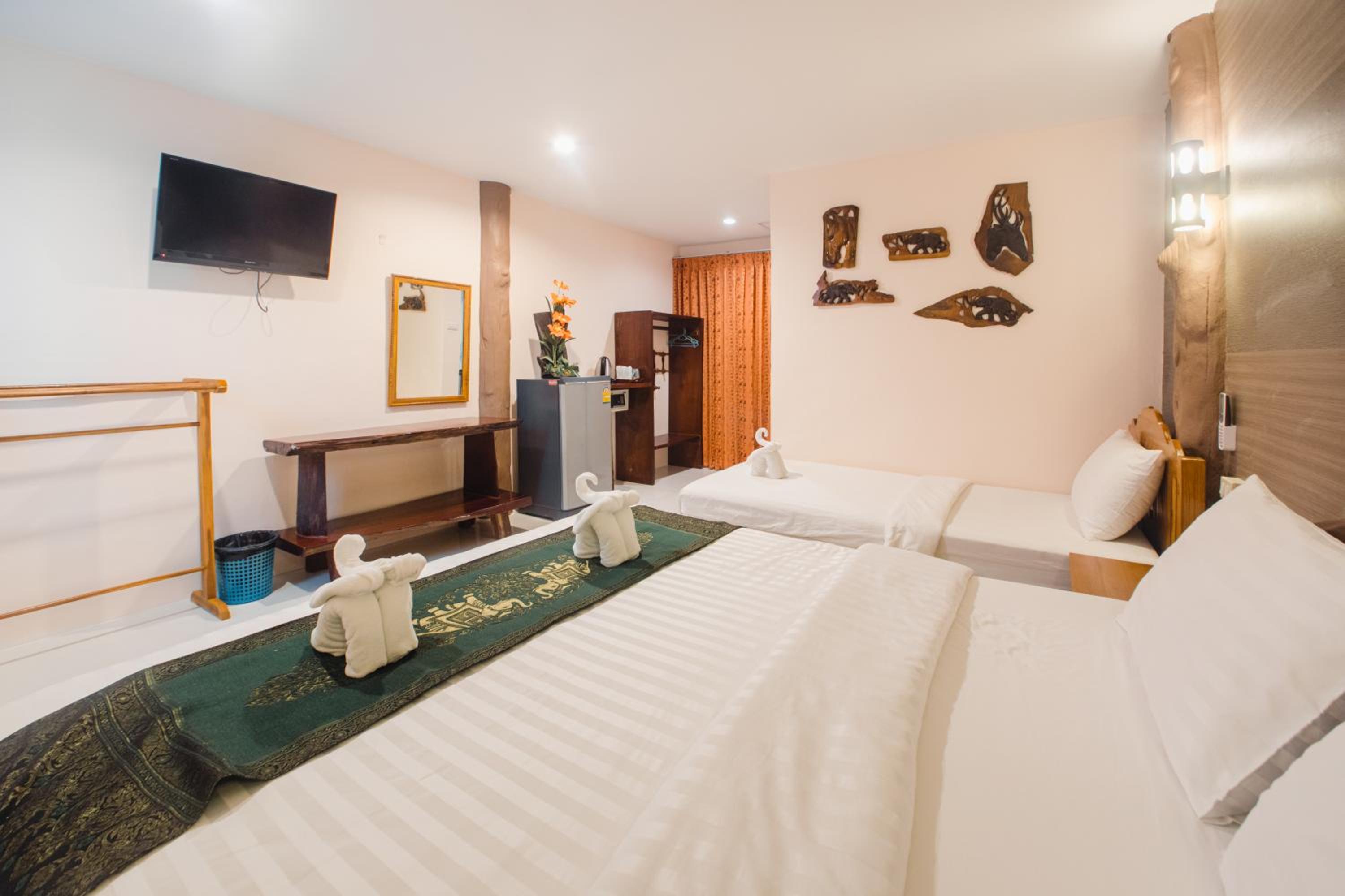 Standard Triple Room photo 2