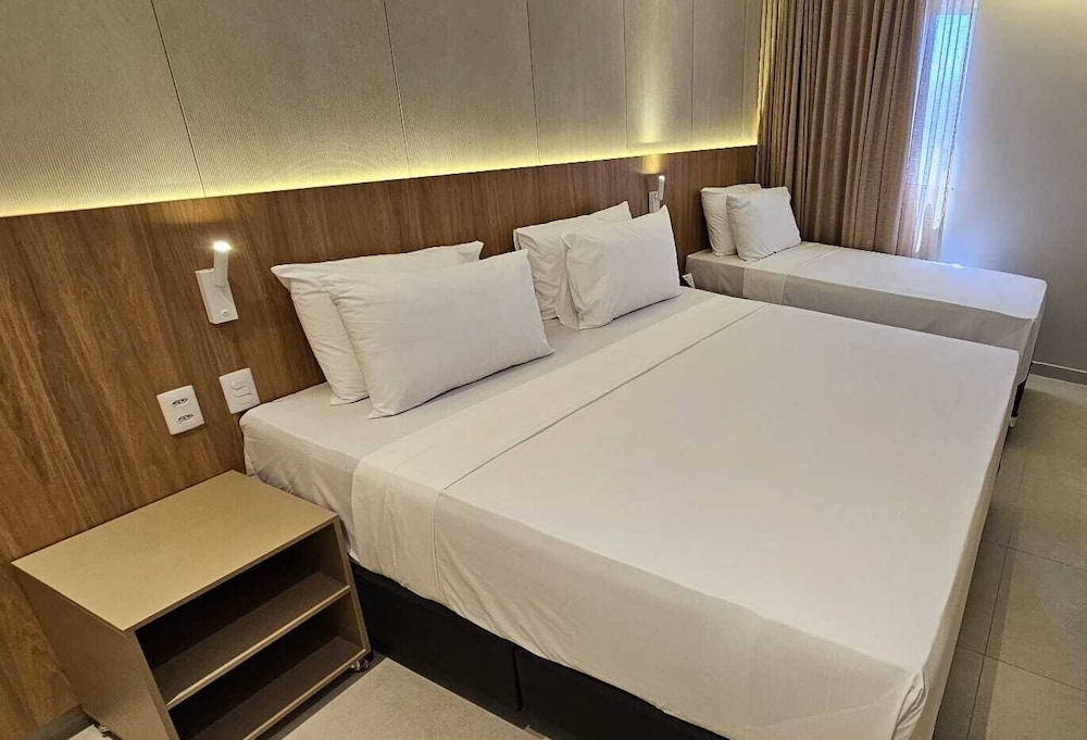 Deluxe Triple Room photo 2