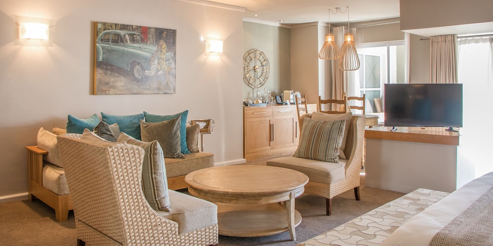 Corner Sea View Suite - Photo 1