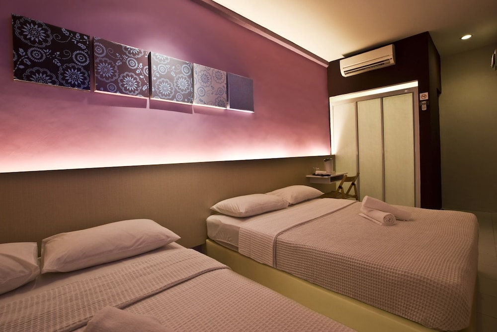 Standard Quad Room