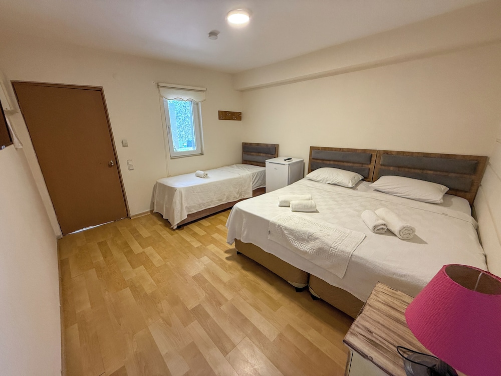Triple Room photo 2
