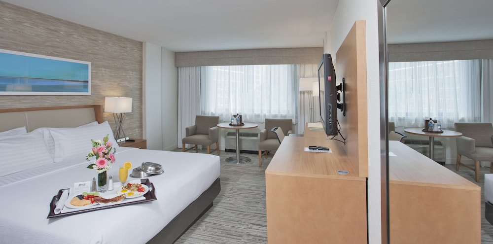 Standard Room, 1 King Bed - Photo 2