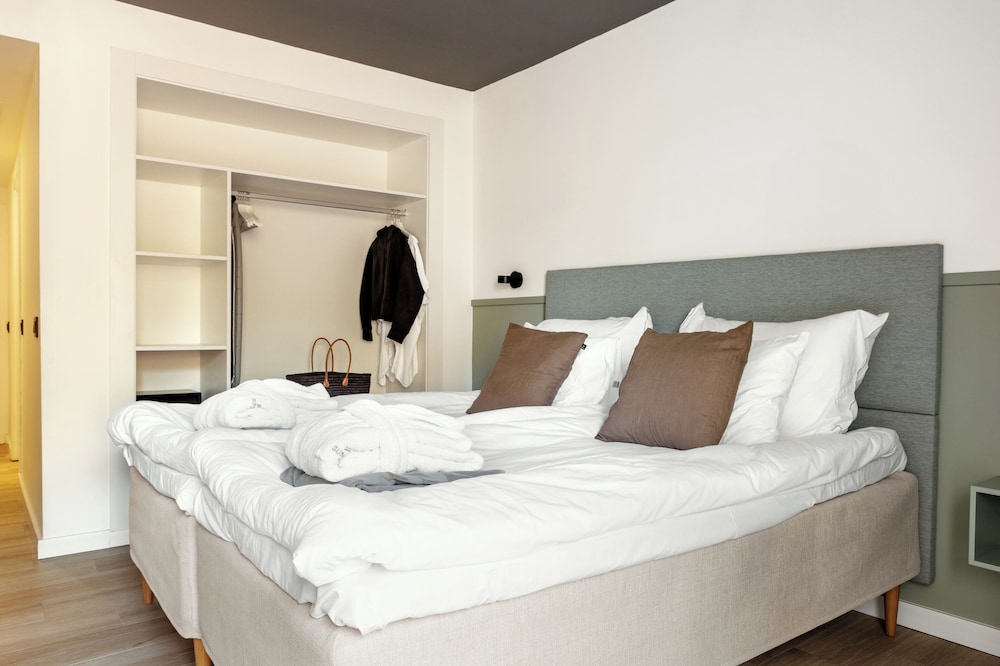 Basic Twin Room H12BNV photo 2