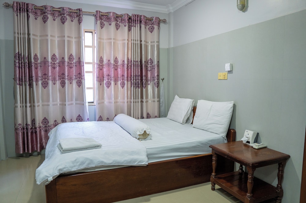 Standard Double Room - Photo 2