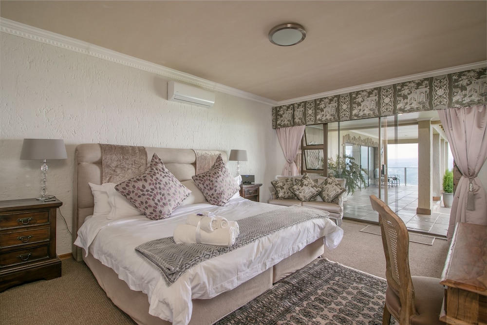 Room 2 - Superior photo 2