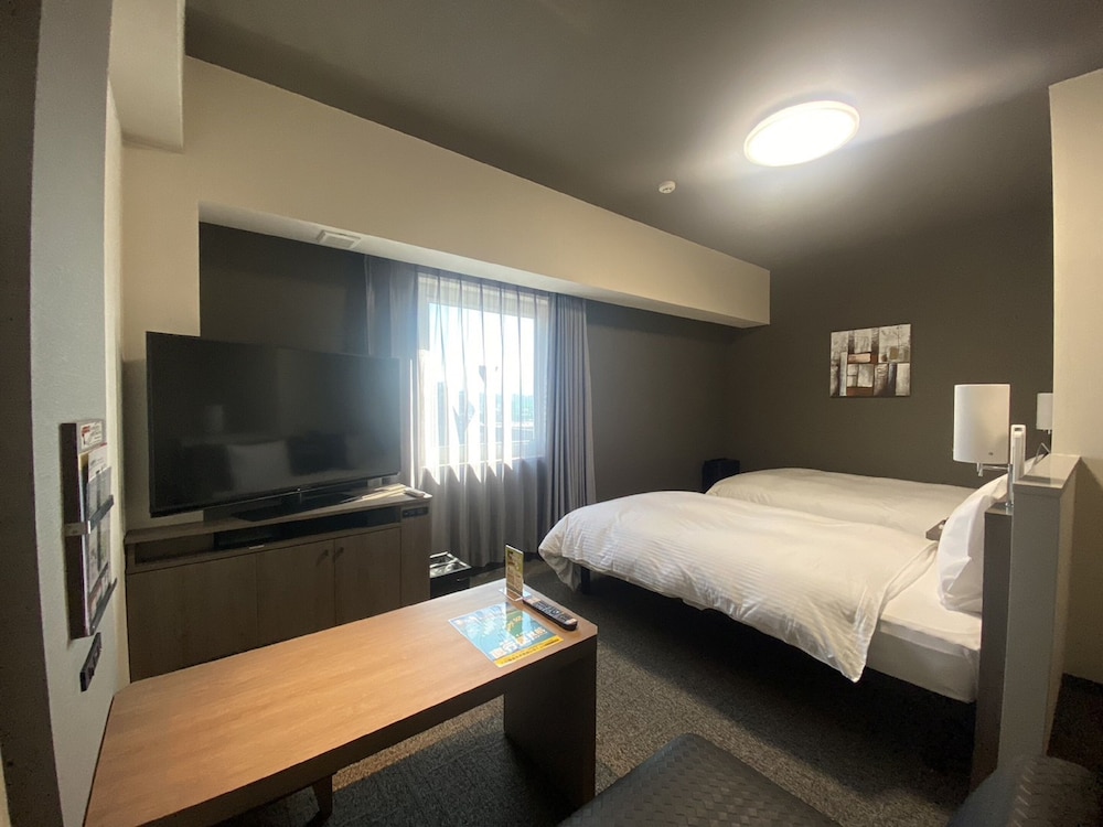 Superior Twin Room, Non Smoking - Photo 1
