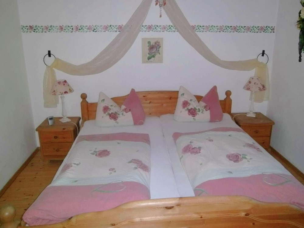 Classic House, 4 Bedrooms photo 1