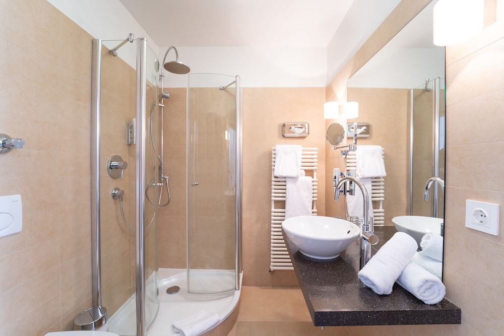 Comfort Double Room - Photo 9