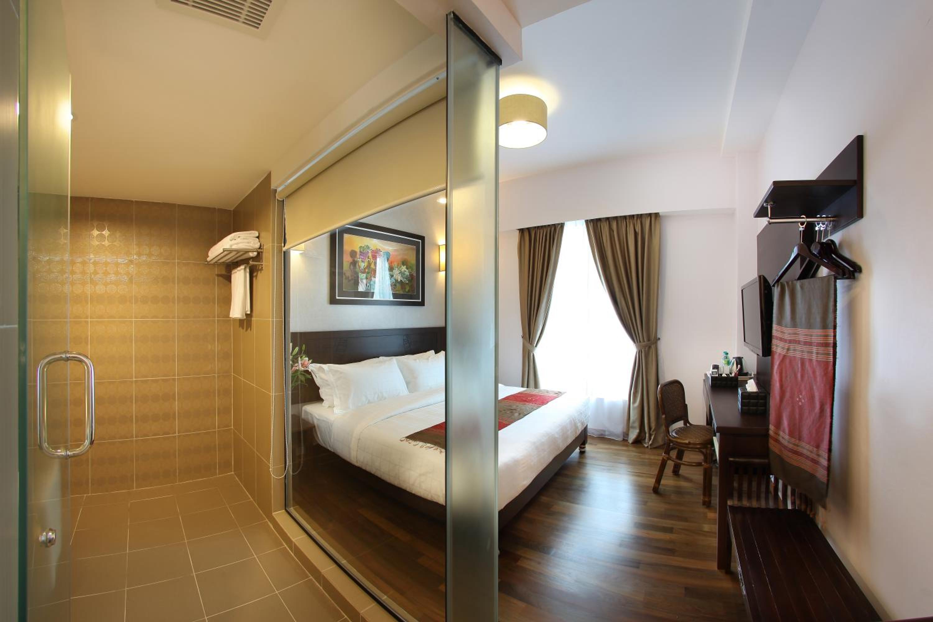 Deluxe Double Room photo 2