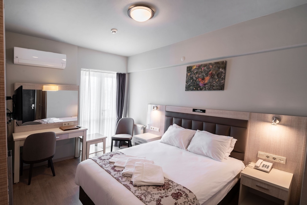 Standard Double Room - Photo 3