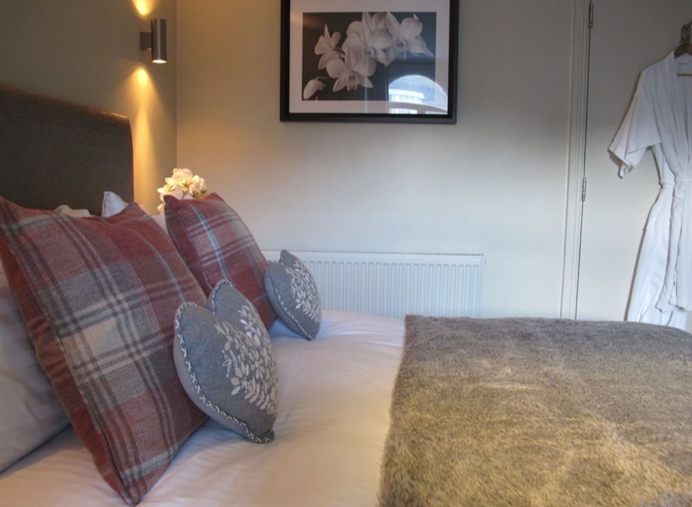 Double Room, Ensuite (Orchid - Cosy ) photo 2
