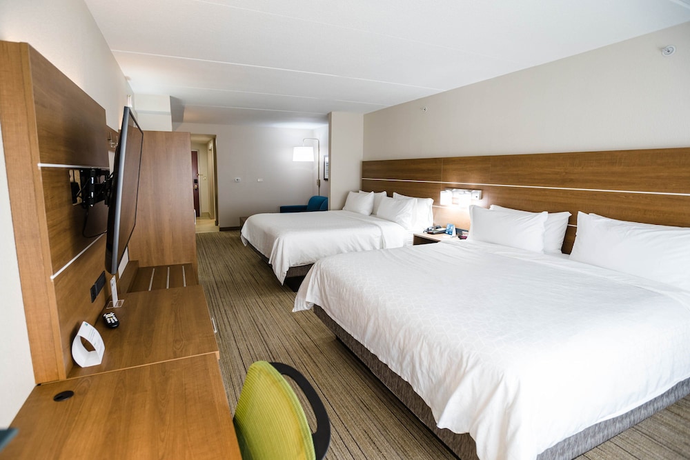 Suite, 1 Bedroom - Photo 6