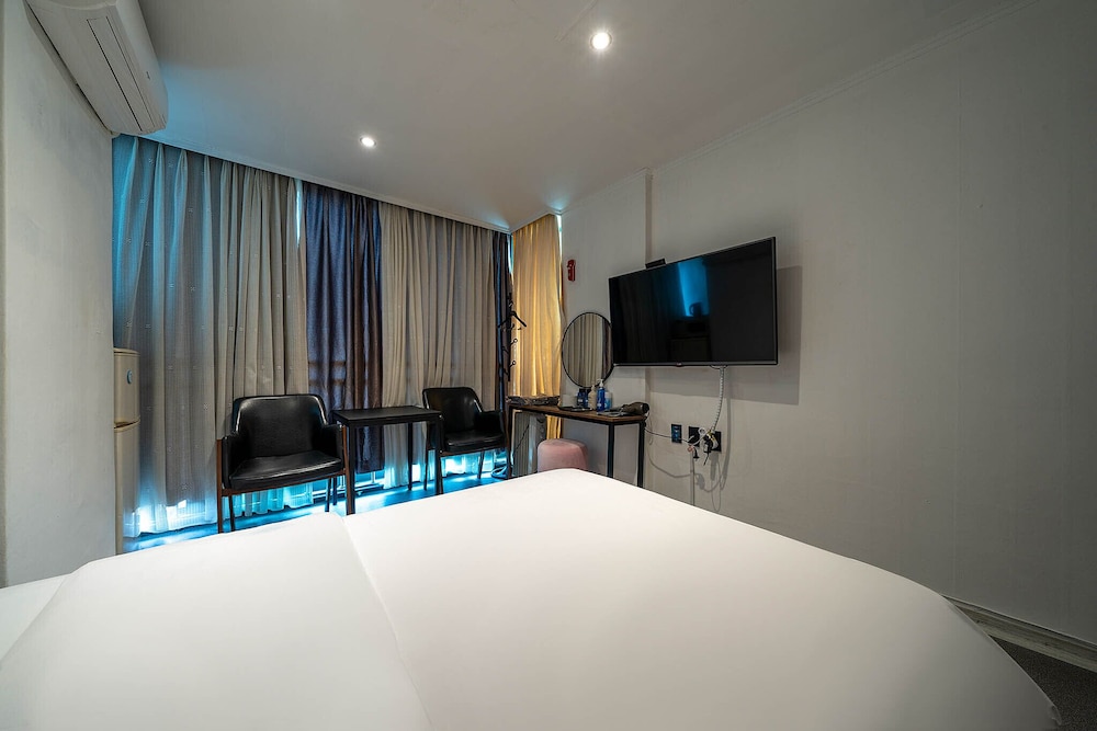 Standard Room - Photo 4