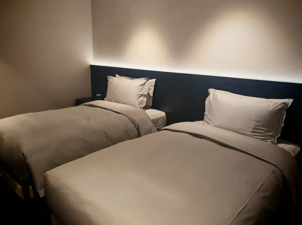Basic Twin Room