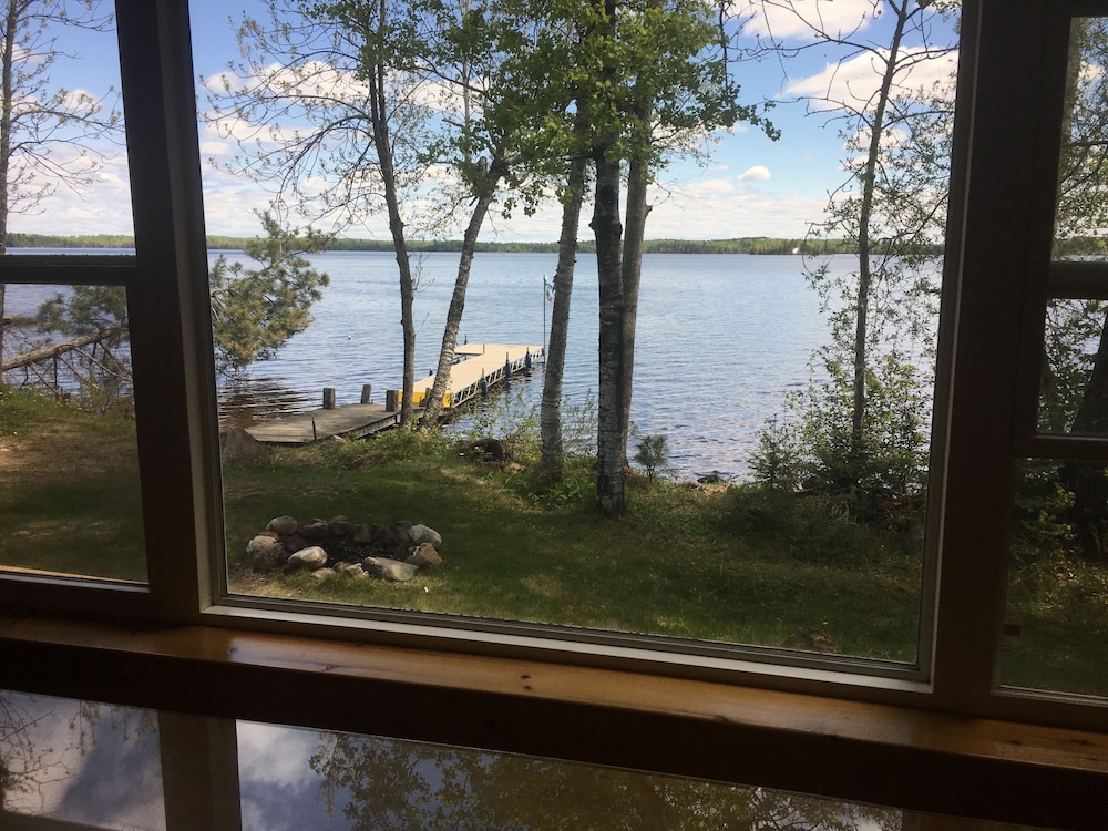 Loon's Nest Cabin photo 2
