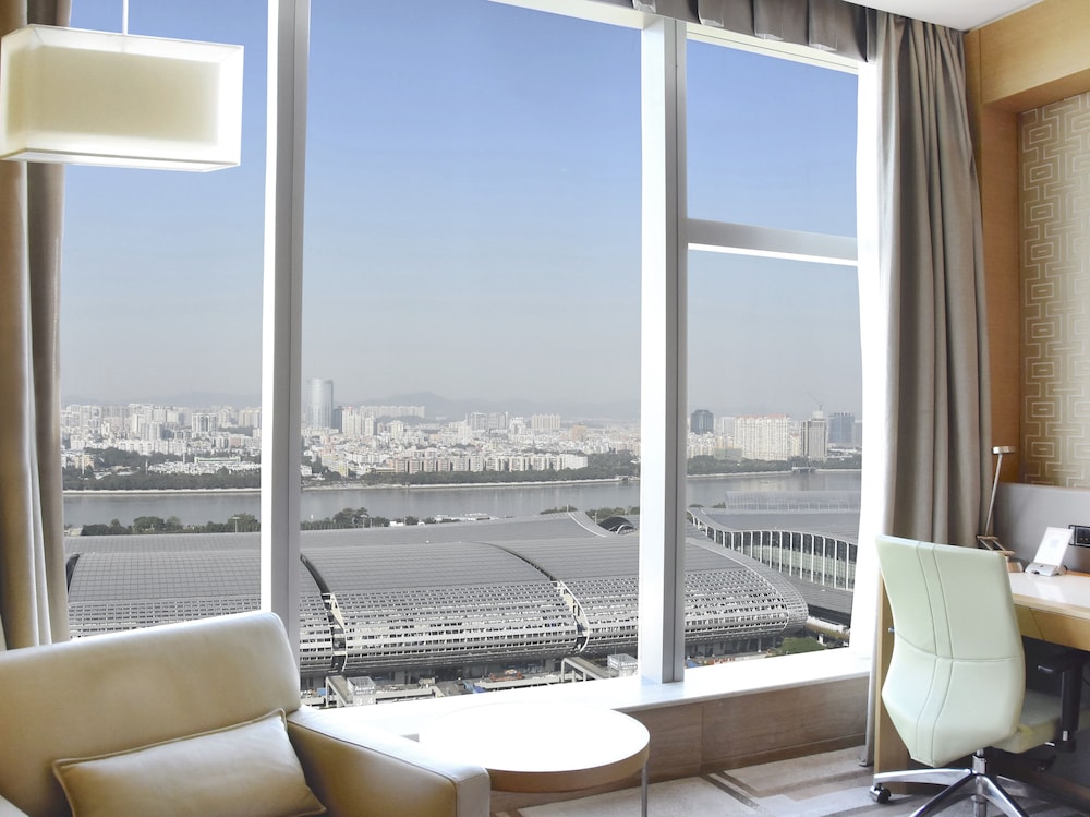Deluxe Twin Room, River View photo 2