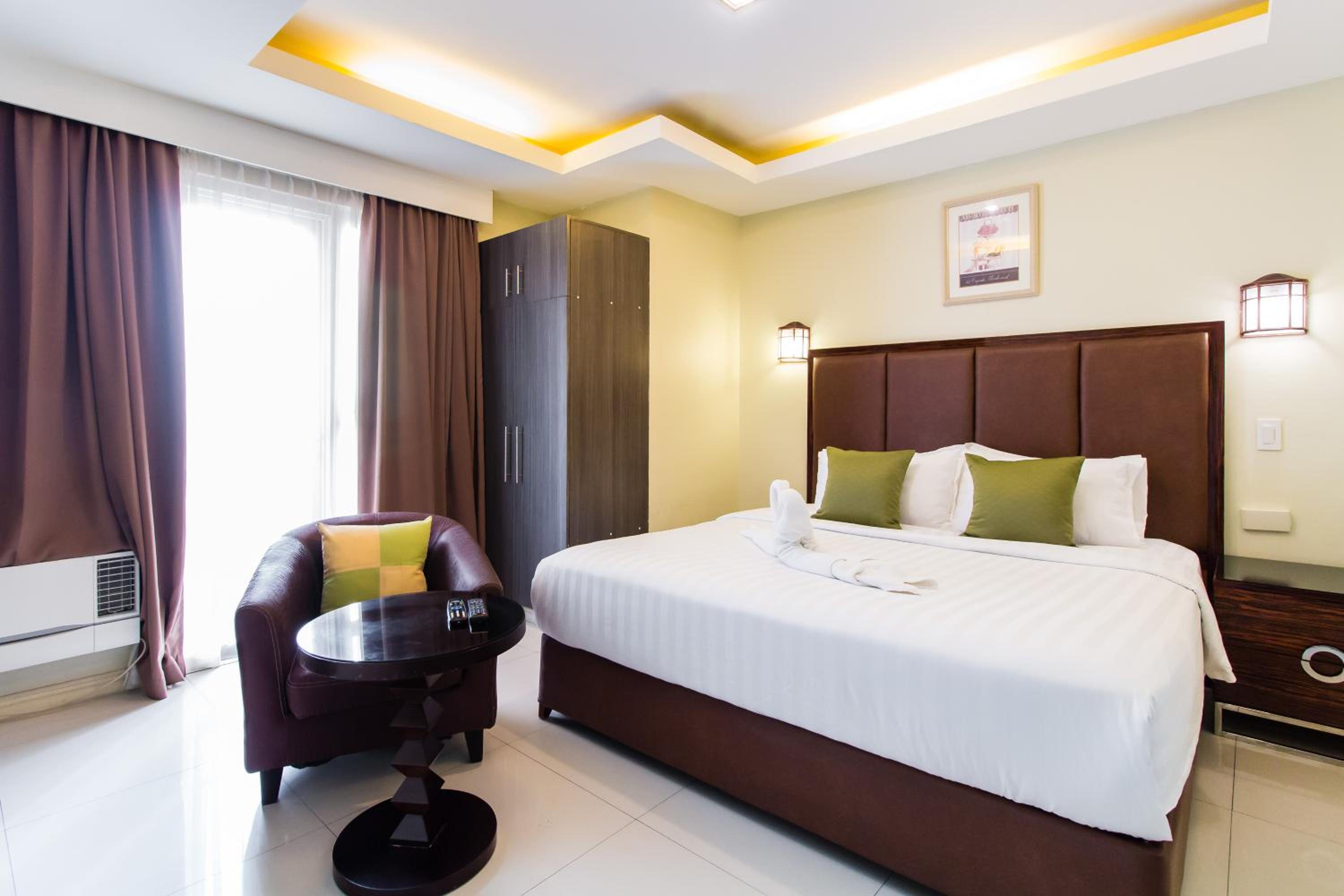 Executive King Suite
