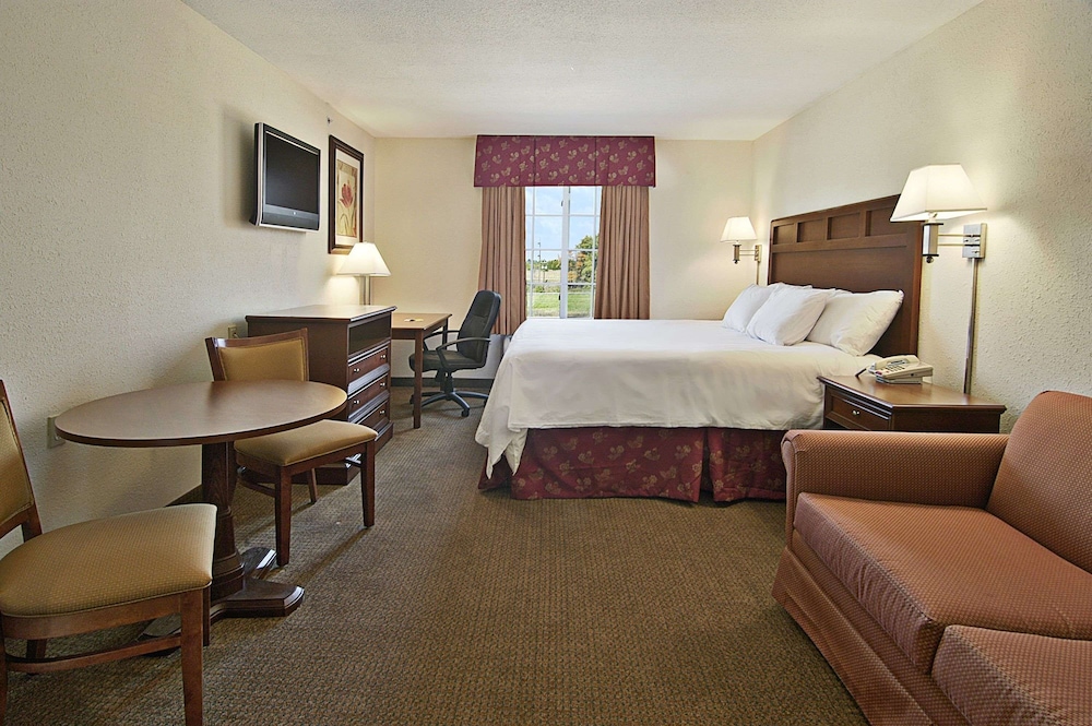 Superior Room, 2 Queen Beds, Non Smoking photo 1