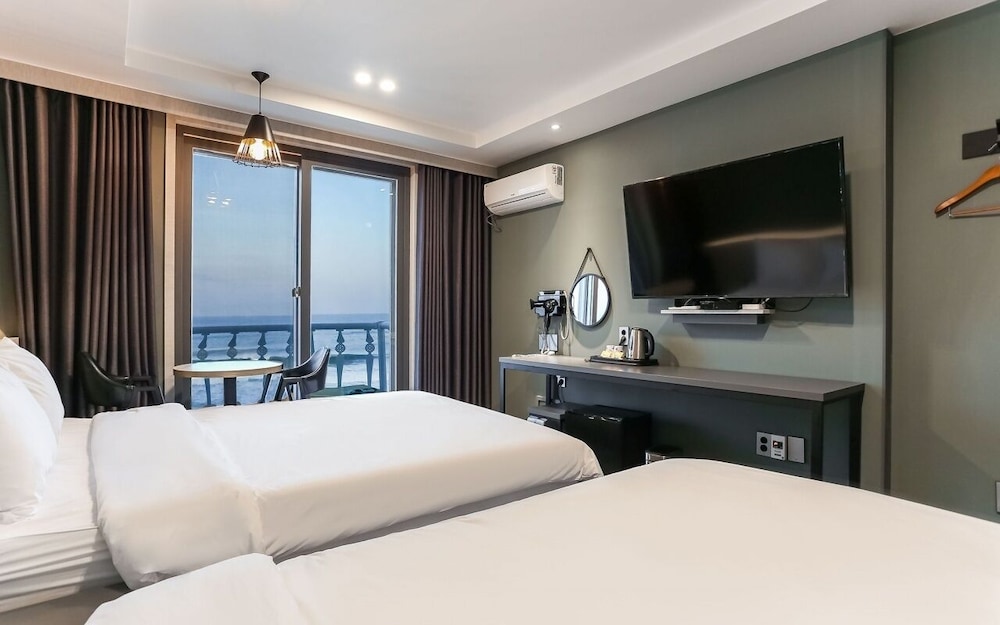 Twin Room, Ocean View - Photo 4