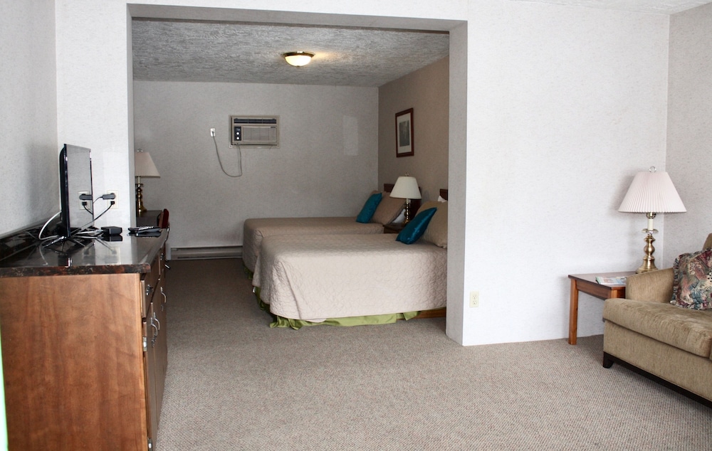 Superior Double Room, Multiple Beds photo 2