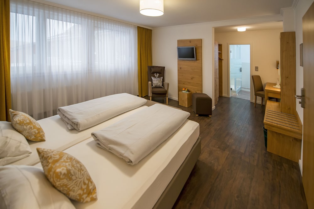 Premium Double Room photo 3