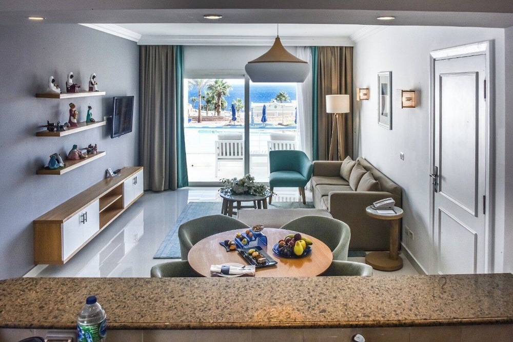Premium Suite, 1 Bedroom, Sea View - Photo 10