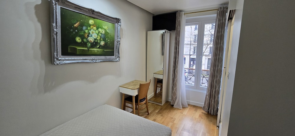 Standard Double Room, 1 Double Bed (no elevator) photo 2