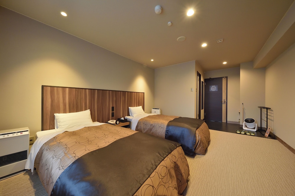 Western Standard Twin Room, 19sqm, Non Smoking photo 2