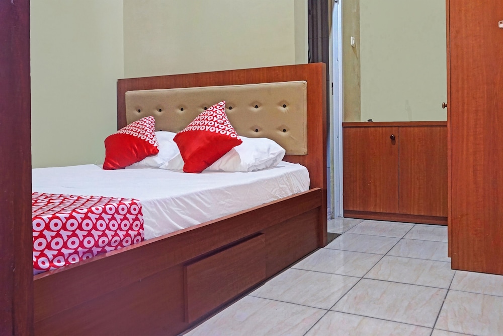 Standard Double Room - Photo 12