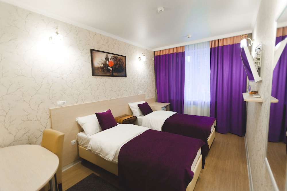 Basic Twin Room photo 1