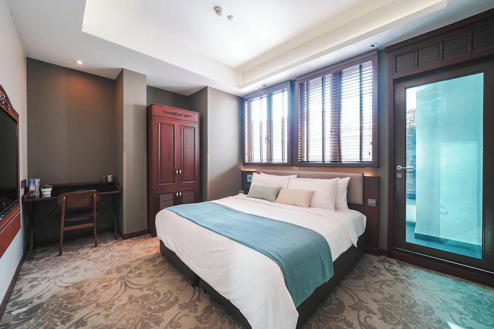 Executive Double Room, Balcony photo 1