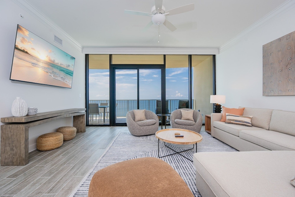 Condo, 3 Bedrooms