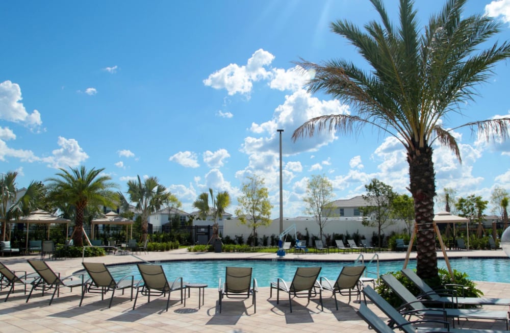 Magic Luxury Stunning 4BR Resort Home With Private Pool BBQ Minutes From Disney 4807ml, Photo 40