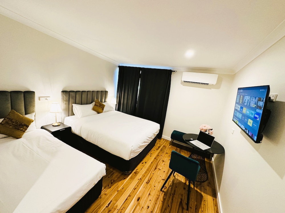 Executive Triple Room