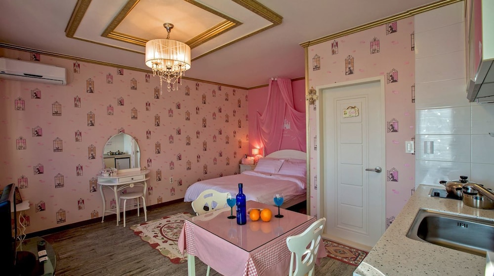 Romantic Double Room photo 3