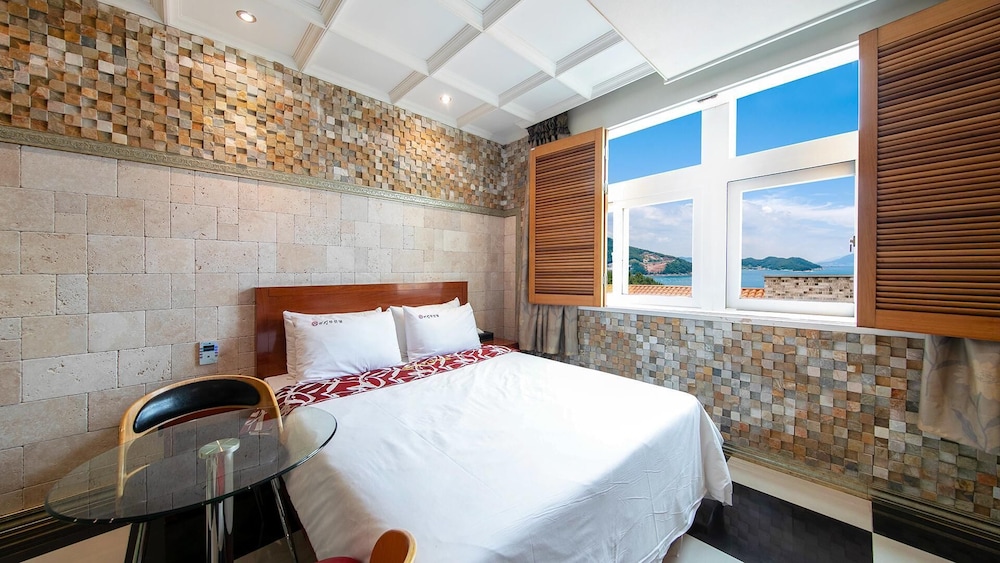 Basic Room, 1 Bedroom (111 ( No cooking )) photo 3