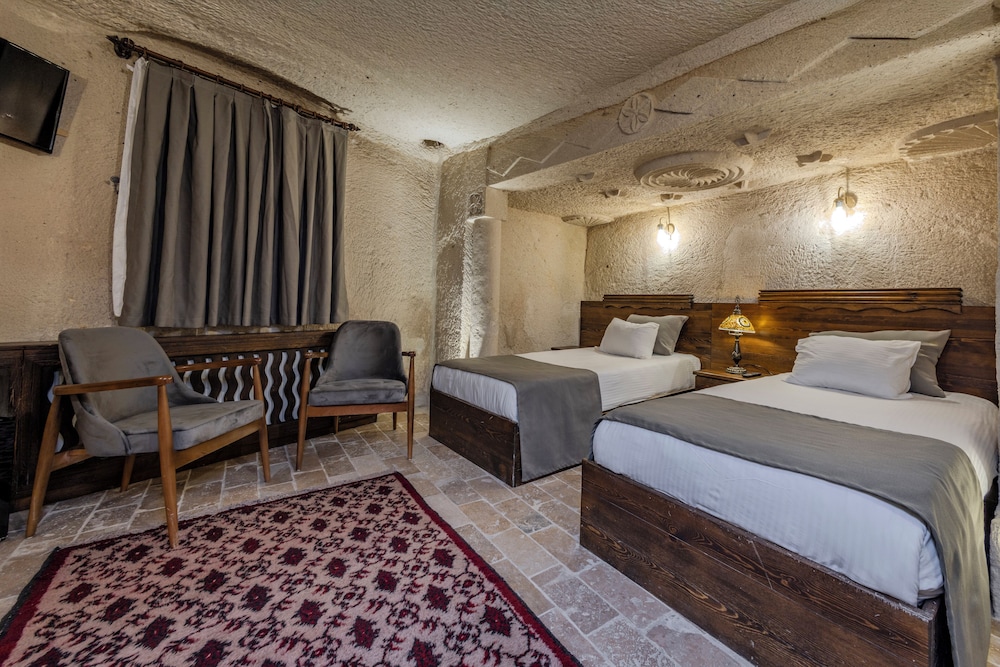 Superior Twin Room - Photo 1
