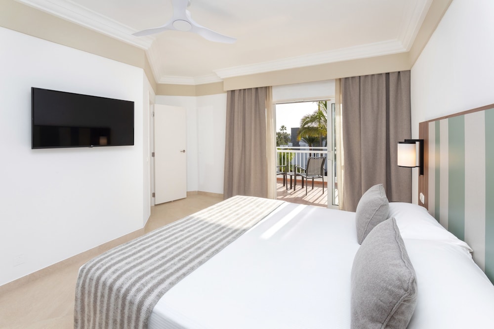 Suite, Balcony, Sea View - Photo 1