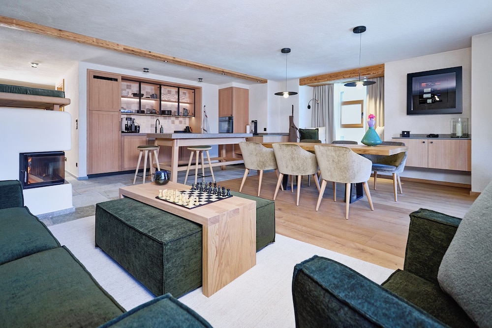 Lakeview Chalet photo 1