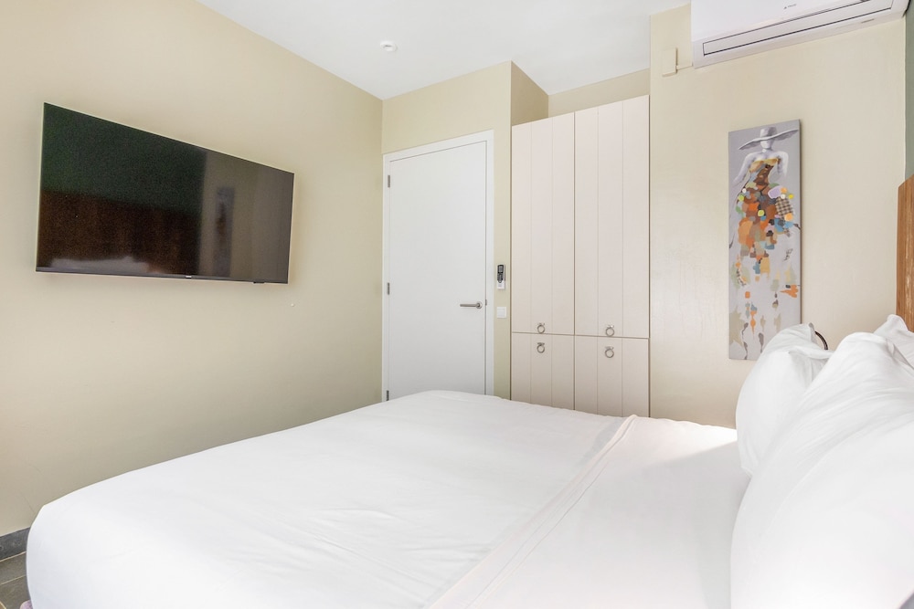 King Suite With Balcony