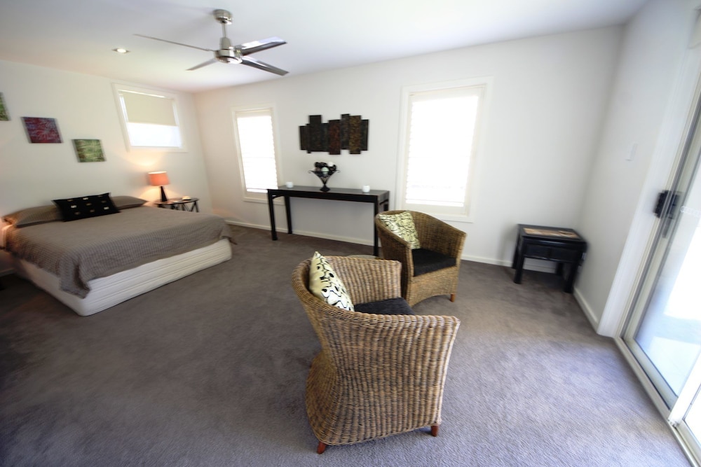 Double or Twin Room photo 3