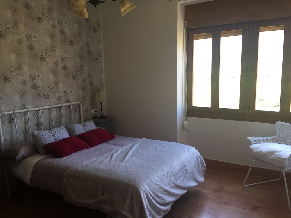 Habitación Doble con Vista a la Montaña (Bruja)