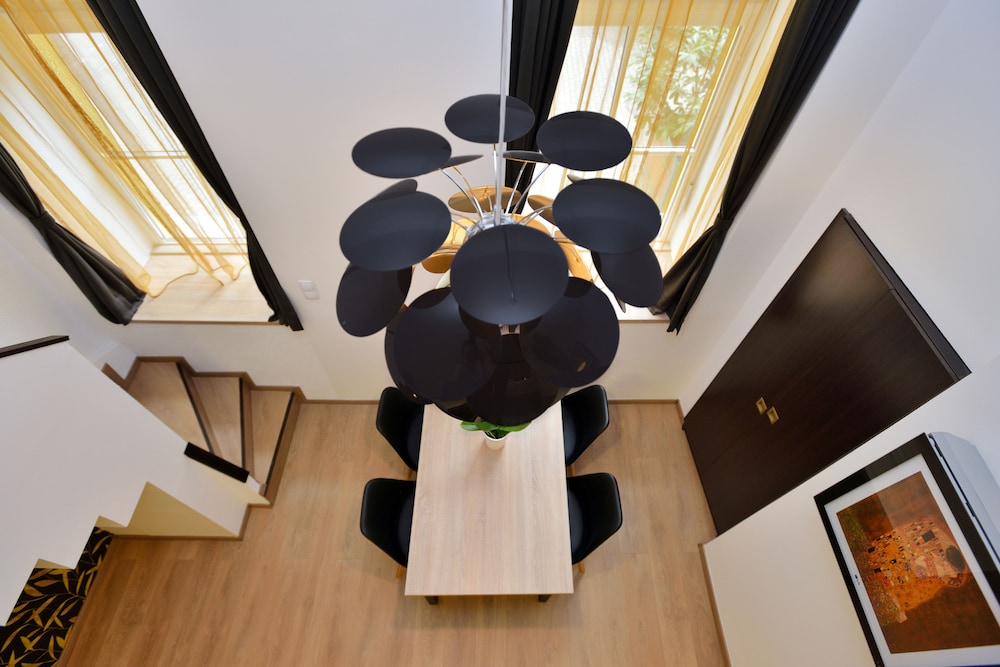 Onsite Apartment - New Opposite Building - Photo 4