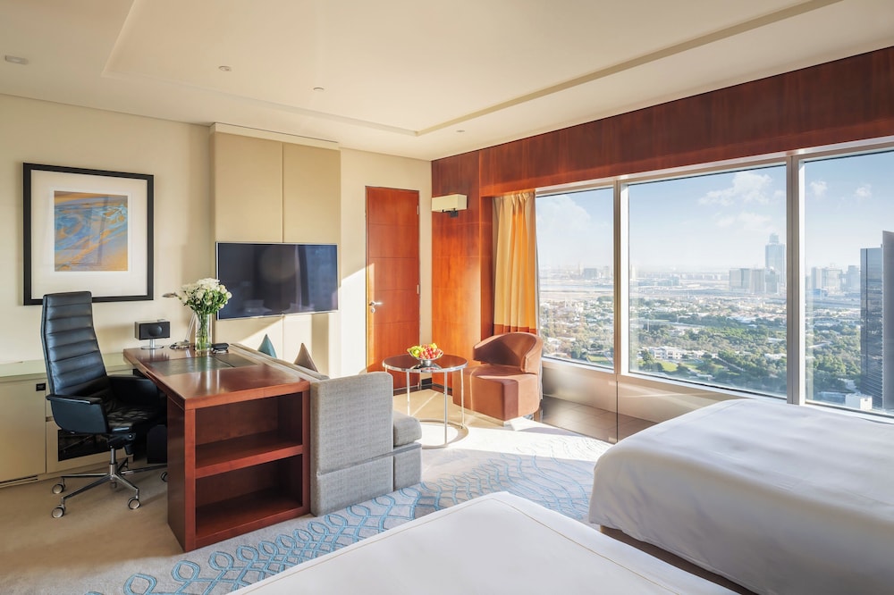 Premier Deluxe Room - Photo 6