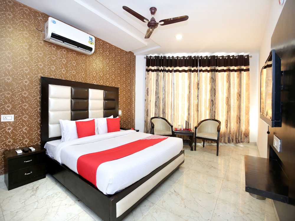 Double or Twin Room photo 1
