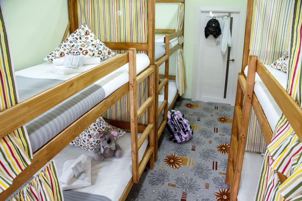 Bunk Bed In 6-Bed Mixed Dormitory Room photo 1